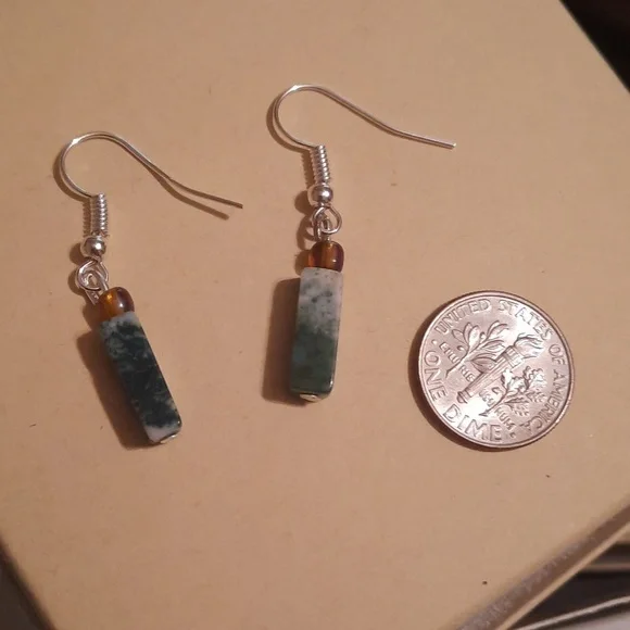 SOLD agate drop hook earrings silvertone - Picture 2 of 4